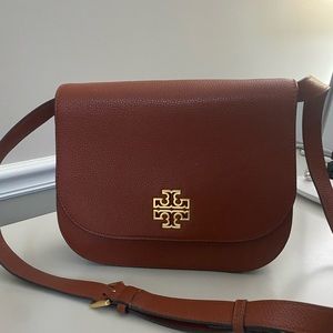 Crossbody Unique Tory Bag! Excellent condition!